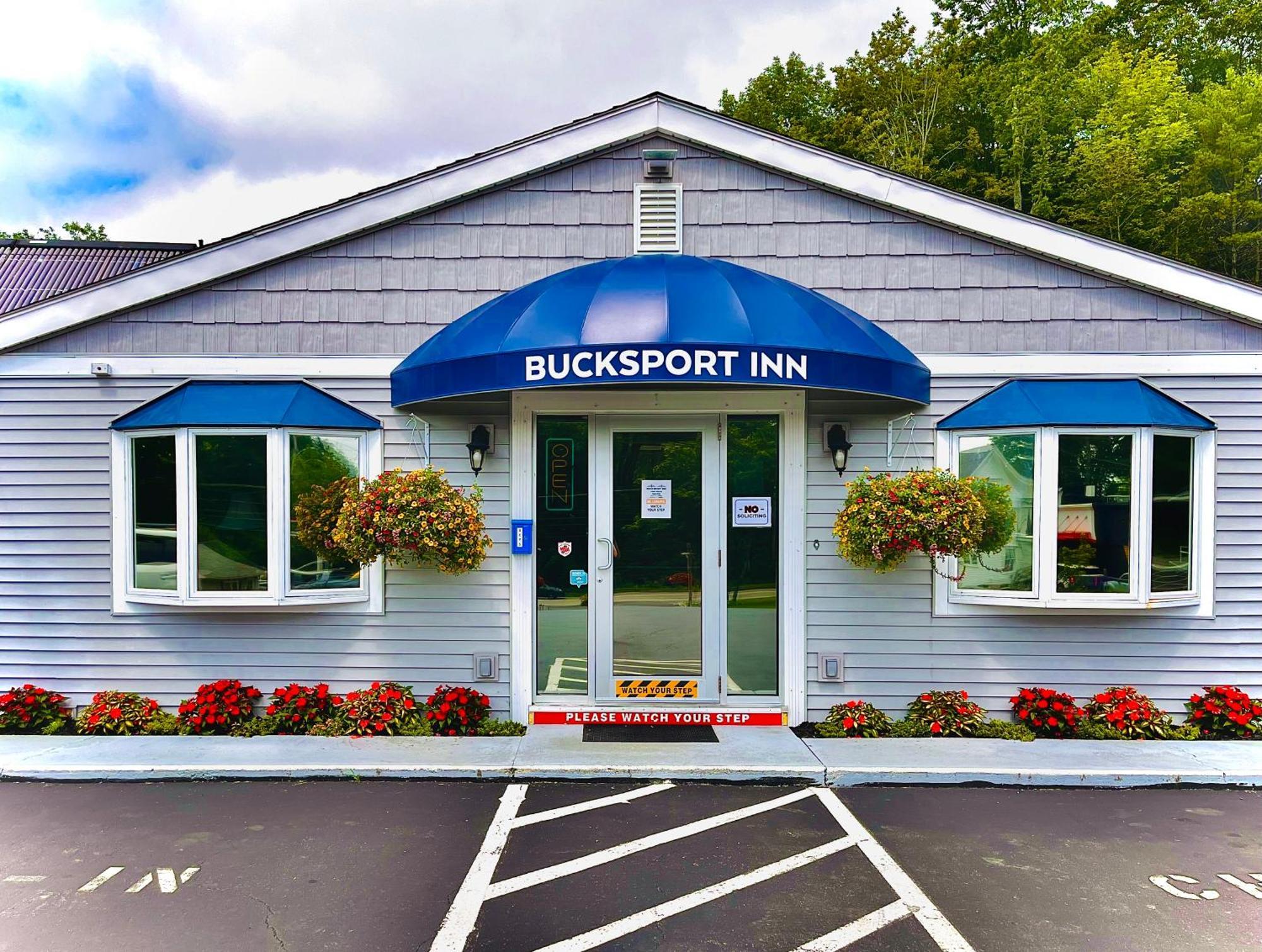 Bucksport Inn Eksteriør bilde