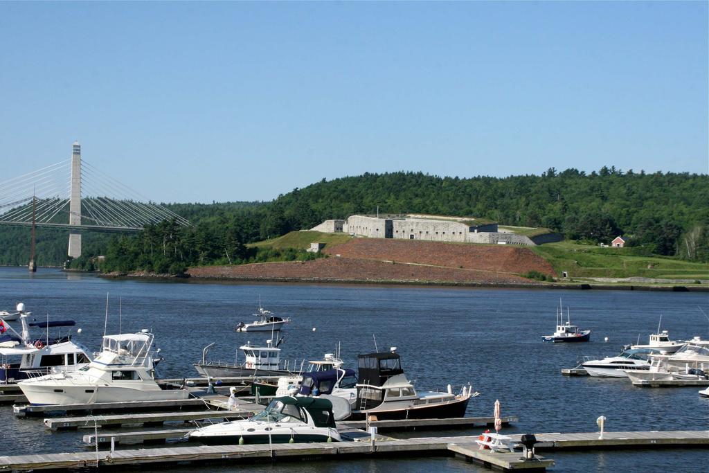 Bucksport Inn Eksteriør bilde